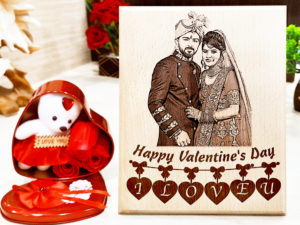 Valentine’s Day Combo Gift of Customized Eng...