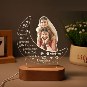 Heartfelt Gifts for Daughter : Personalized Moon L...