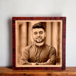 Custom Wooden Engraved Photo Frame Painting for Br...